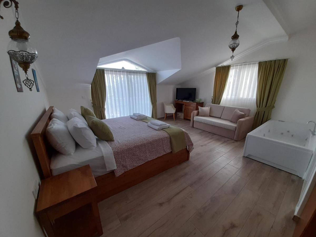 Infinity Ruby Hotel Kargi Bagian luar foto