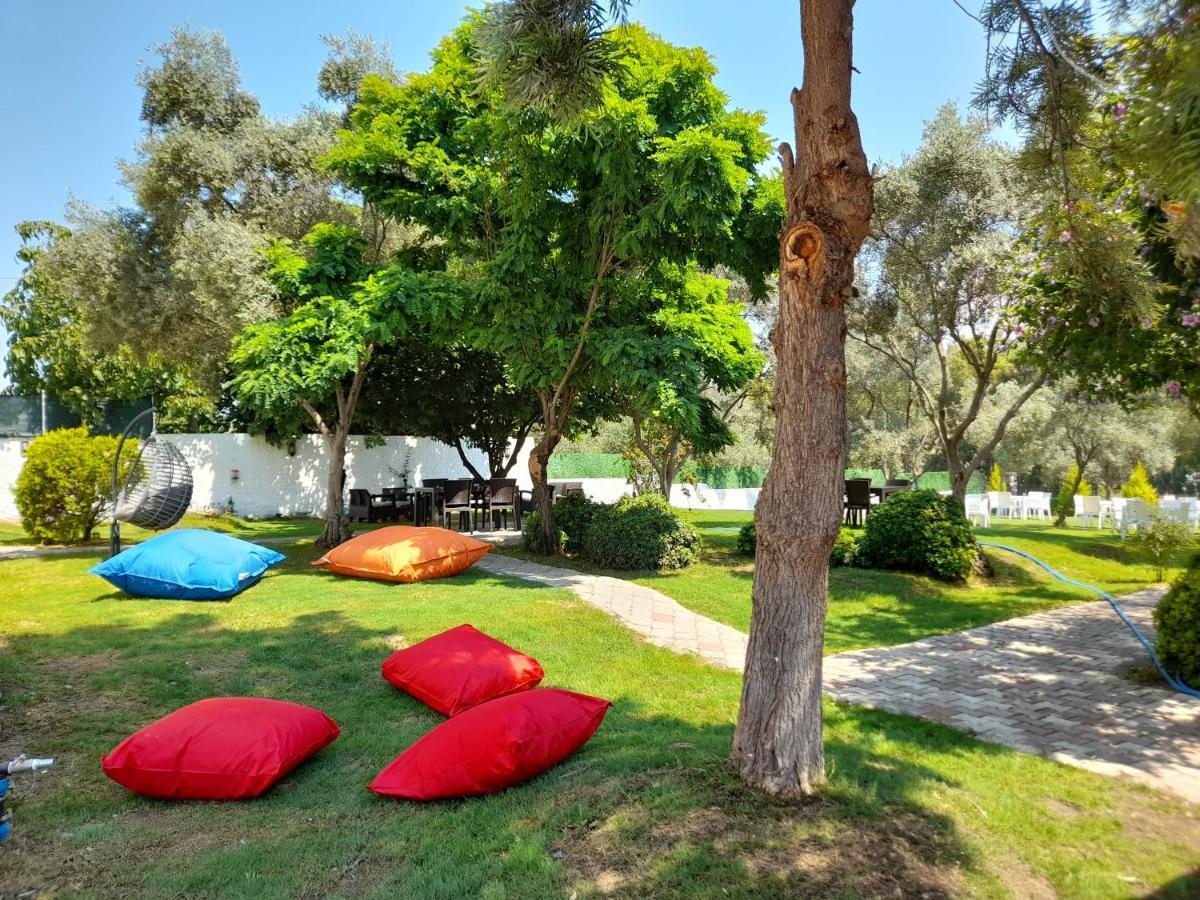 Infinity Ruby Hotel Kargi Bagian luar foto